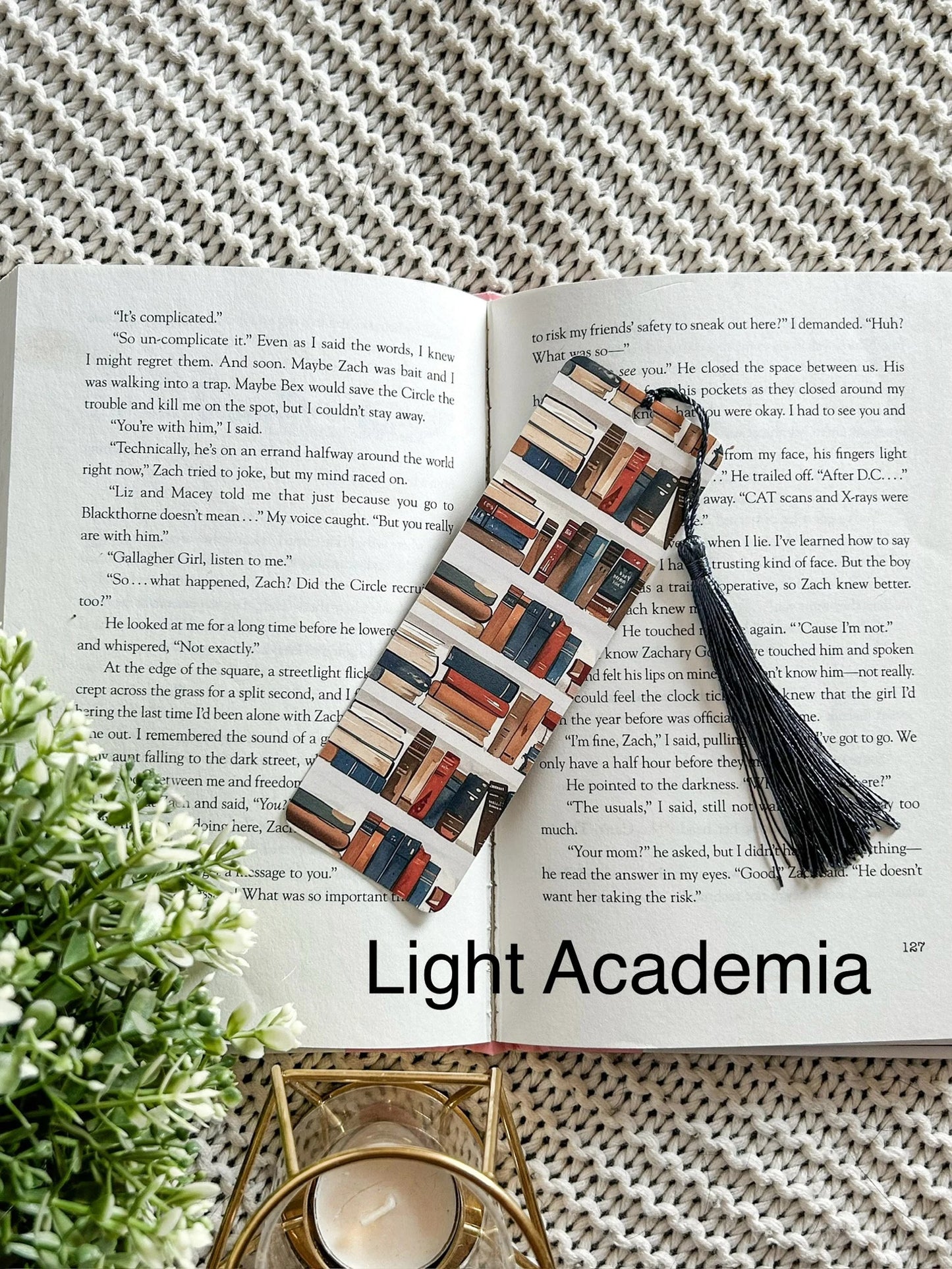 Bookshelf Bookmarks